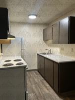 featured image of 1102 W 5th Pl