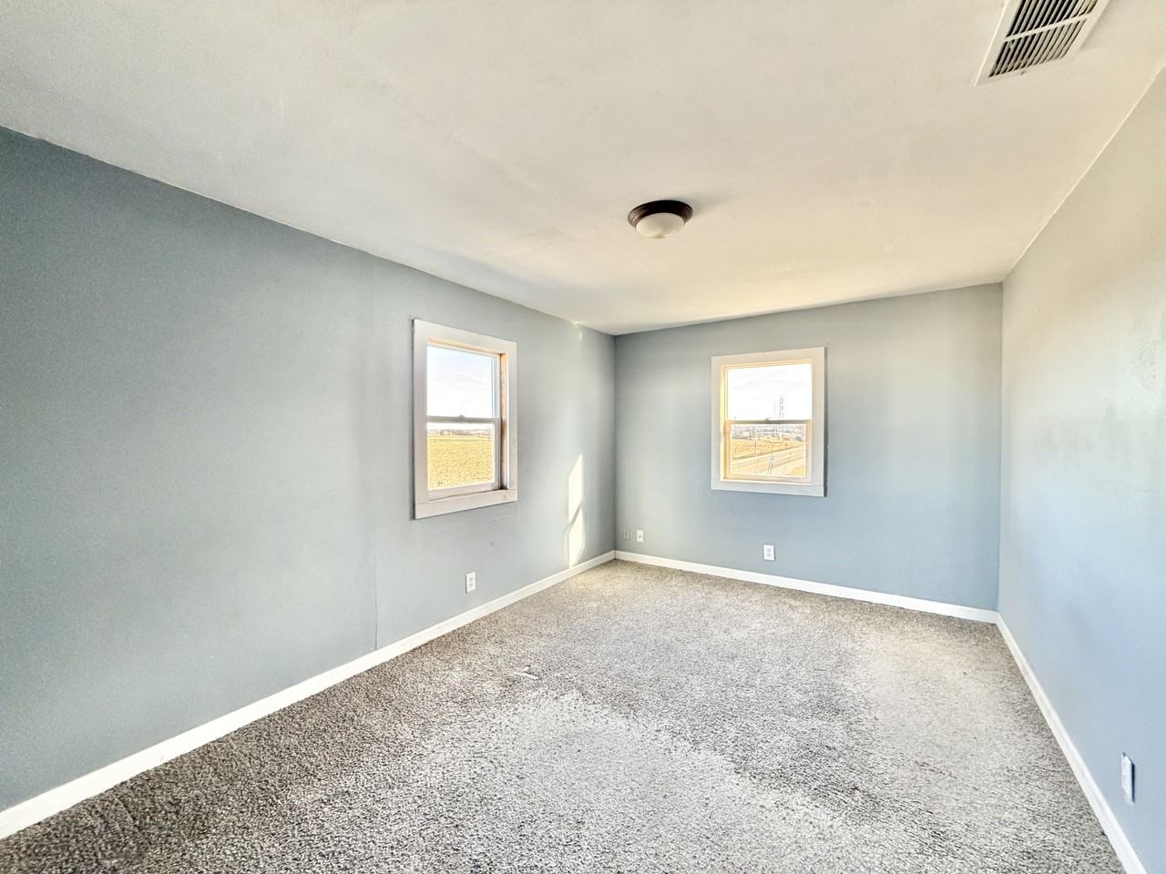 9188 Old Highway P - Photo 2 of 12