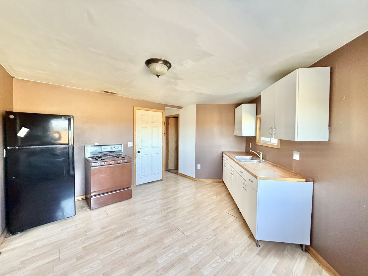 9188 Old Highway P - Photo 5 of 12