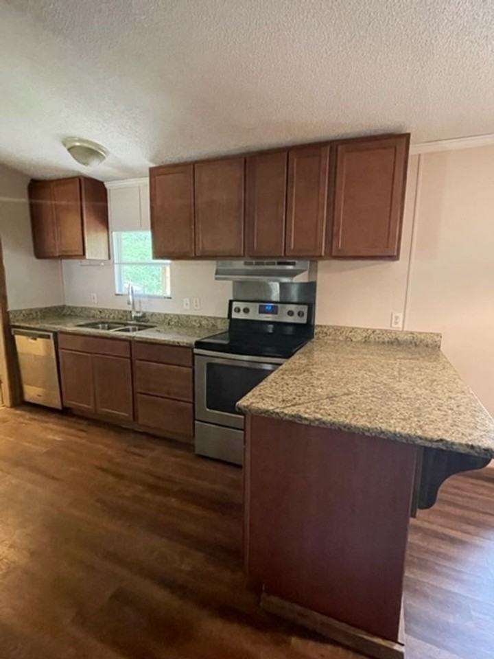 6360 Lambert Cemetery Road - Photo 4 of 39