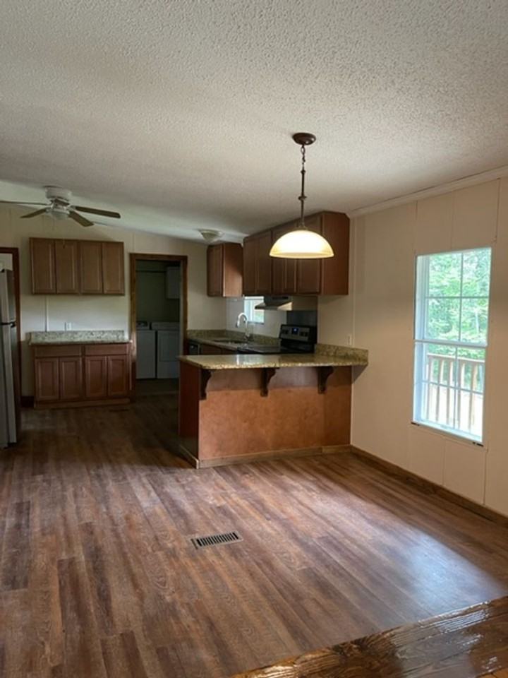 6360 Lambert Cemetery Road - Photo 6 of 39