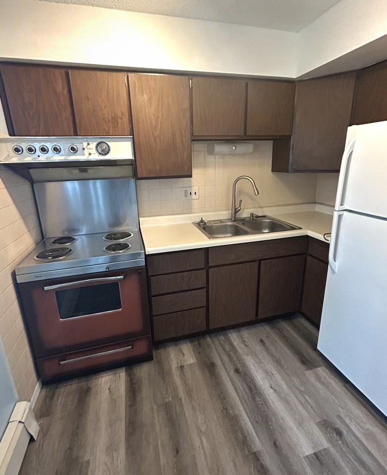 616 South New Street - Photo 2 of 6