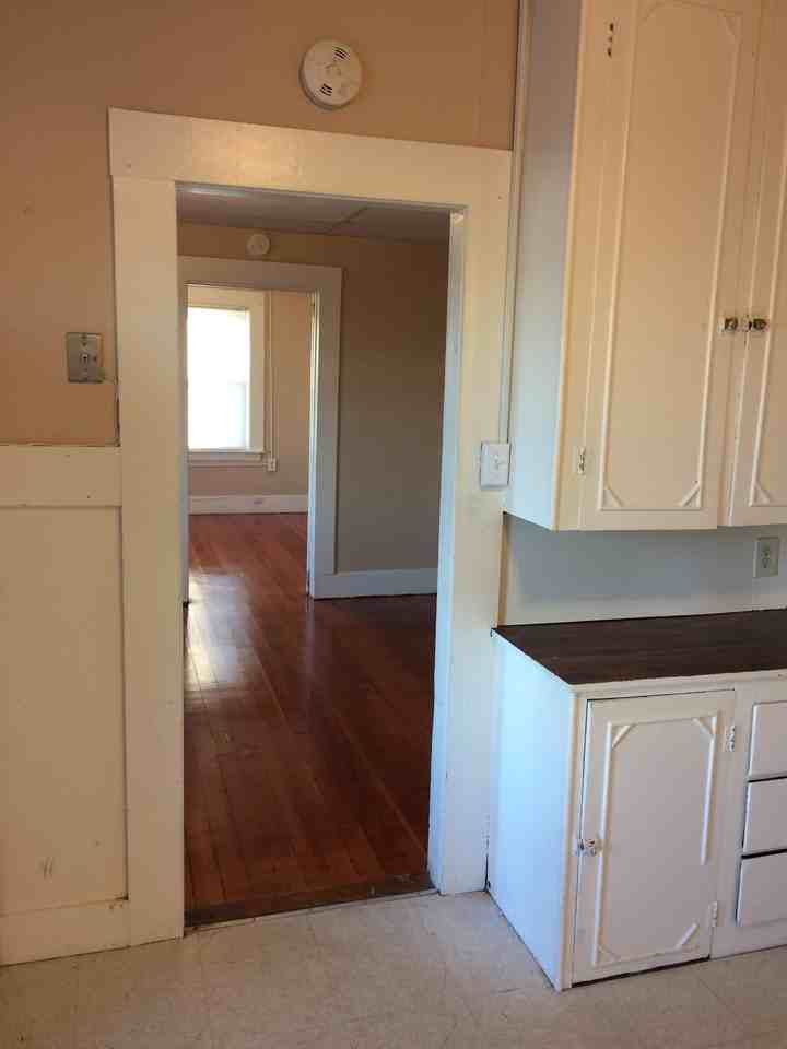 3 Negus St, Webster, MA 01570 - Photo 2 of 10