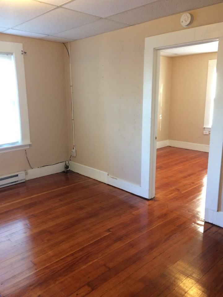 3 Negus St, Webster, MA 01570 - Photo 3 of 10