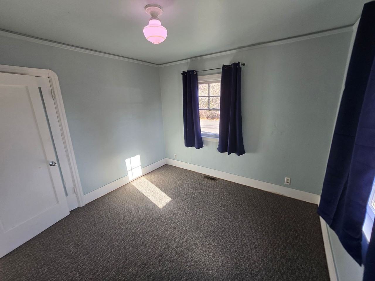 1822 Earle St - Photo 7 of 11