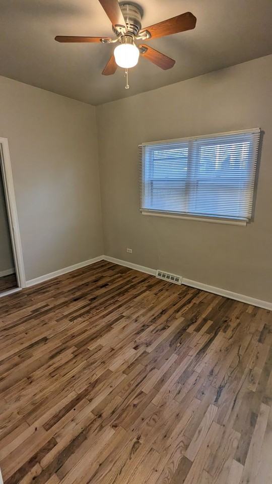 958 Lowell Blvd - Photo 5 of 9