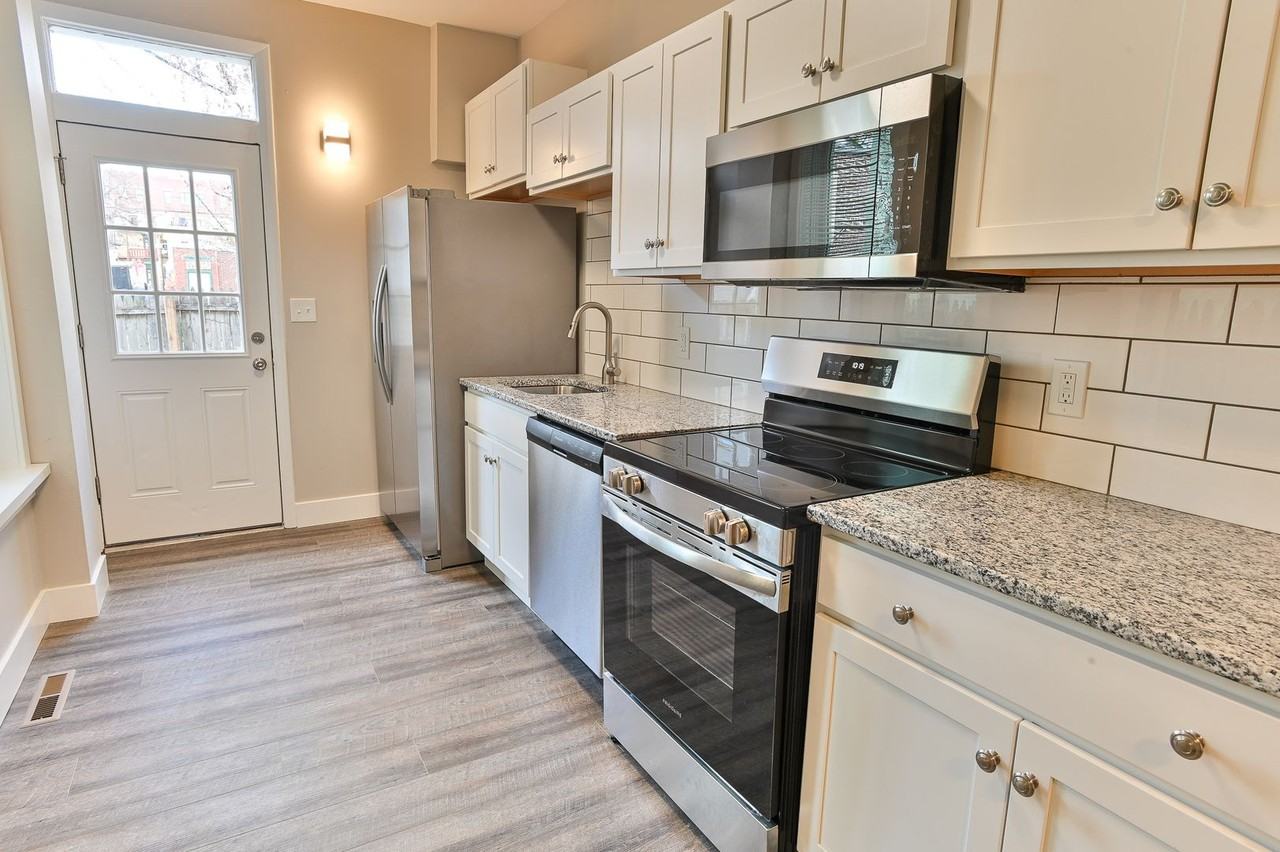 1432 N 4th St - Photo 3 of 25