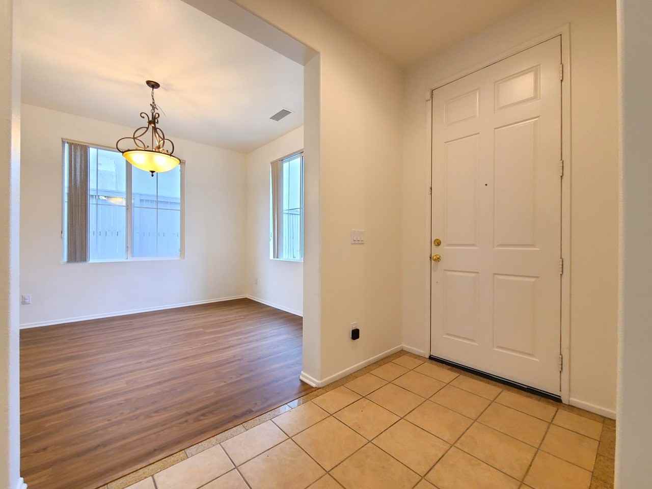 31022 Nice Avenue - Photo 3 of 24