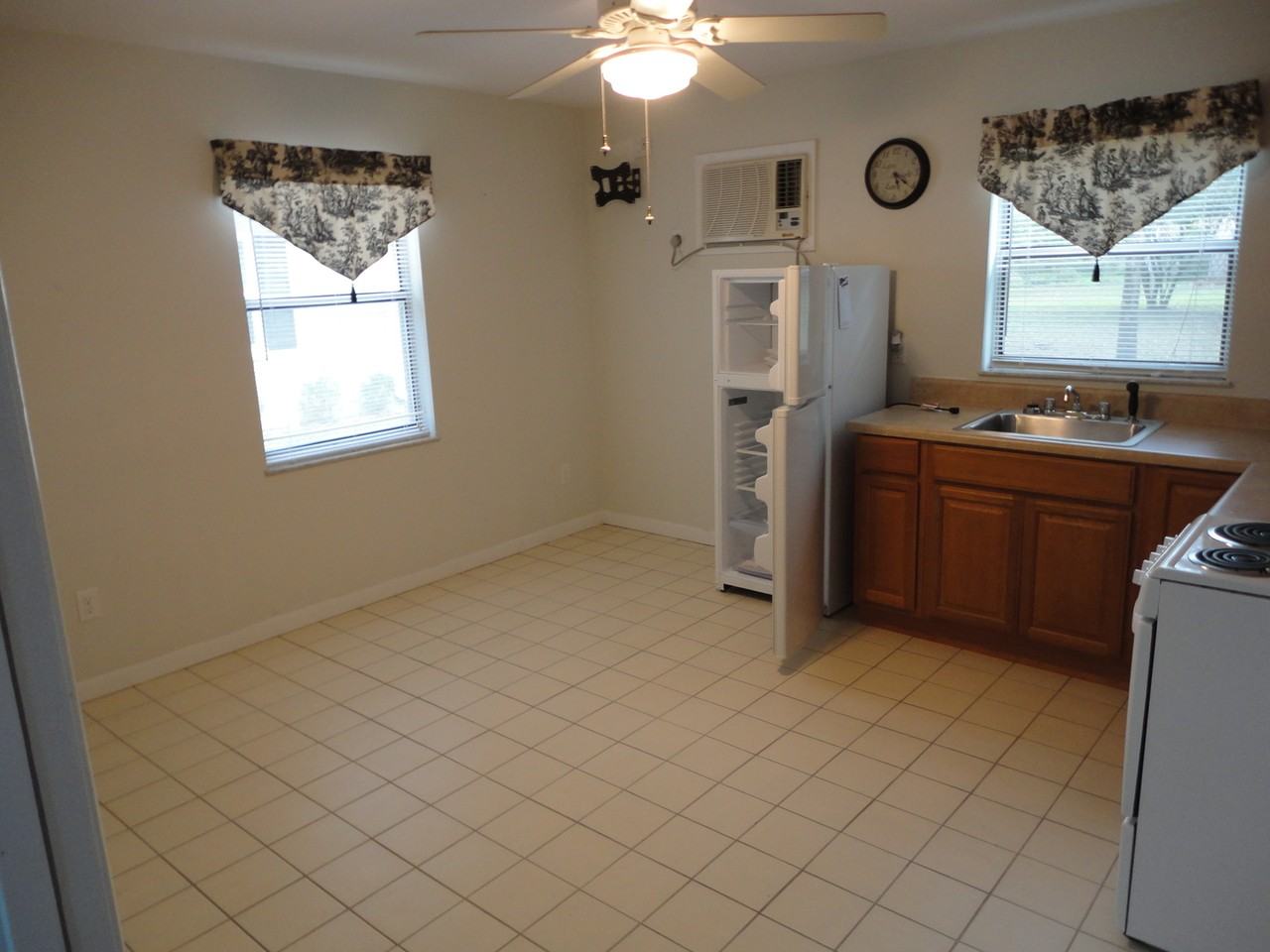 101 Nw Eestaulkee Ave - Photo 7 of 21