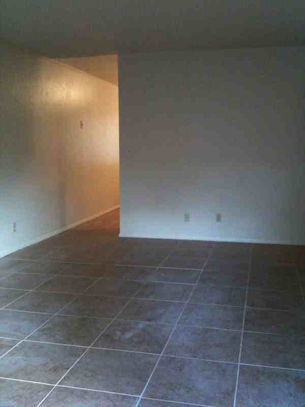 2521 Center St - Photo 4 of 4