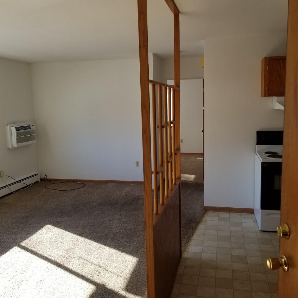 327 Main Street East - Photo 2 of 6