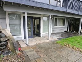 featured image of 2323 Talbot Rd S