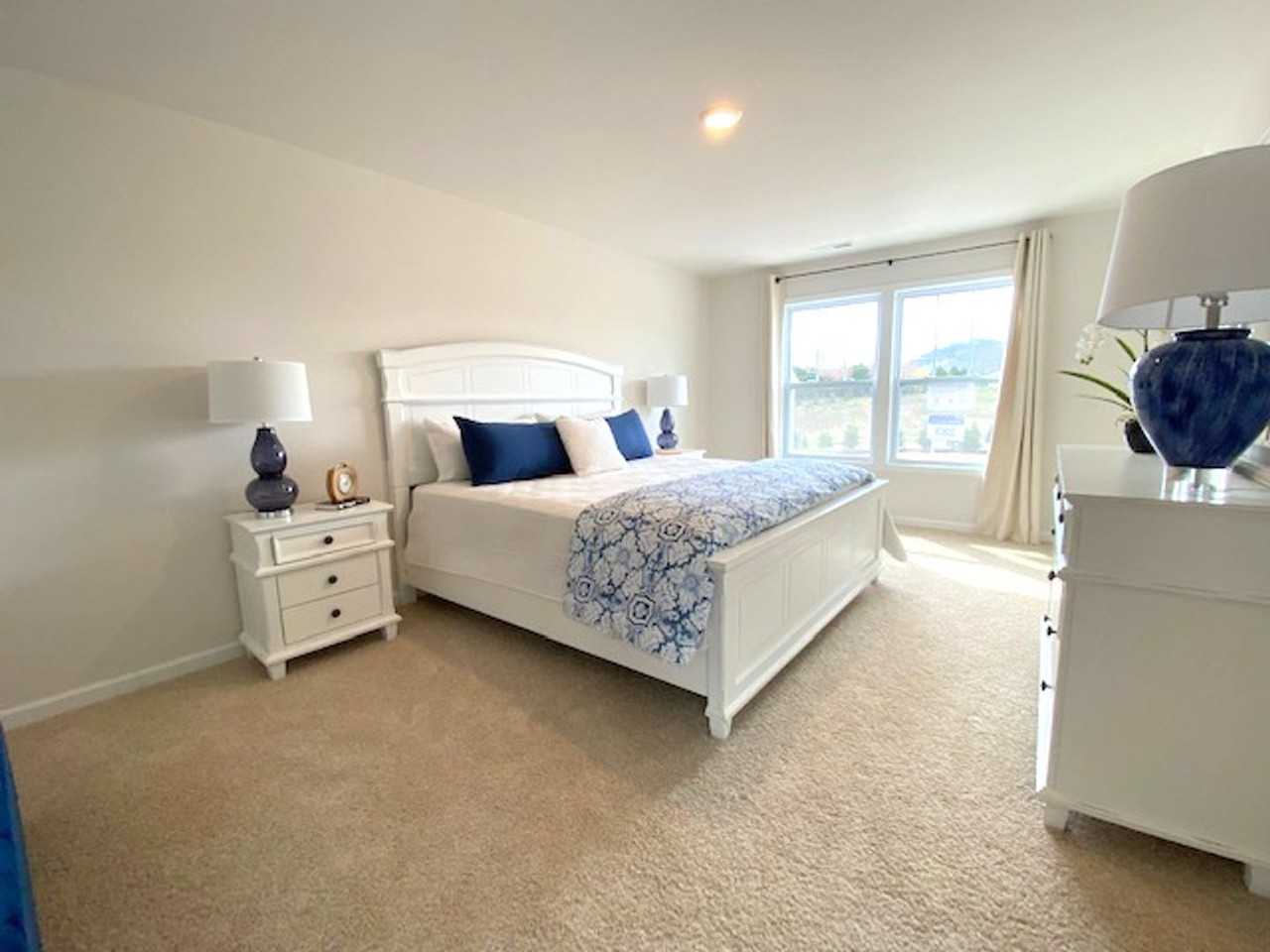 124 Creekview Rd - Photo 5 of 14