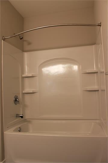 2151 Linden Units LC - Photo 3 of 18