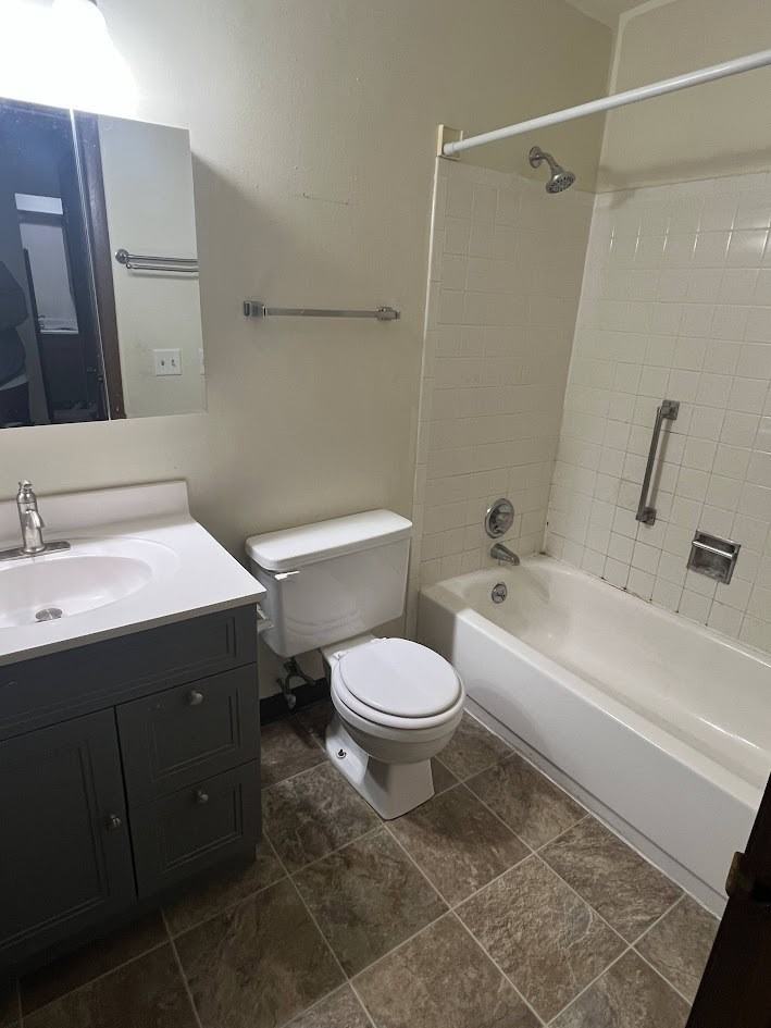 313 Higgins Drive - Photo 3 of 23