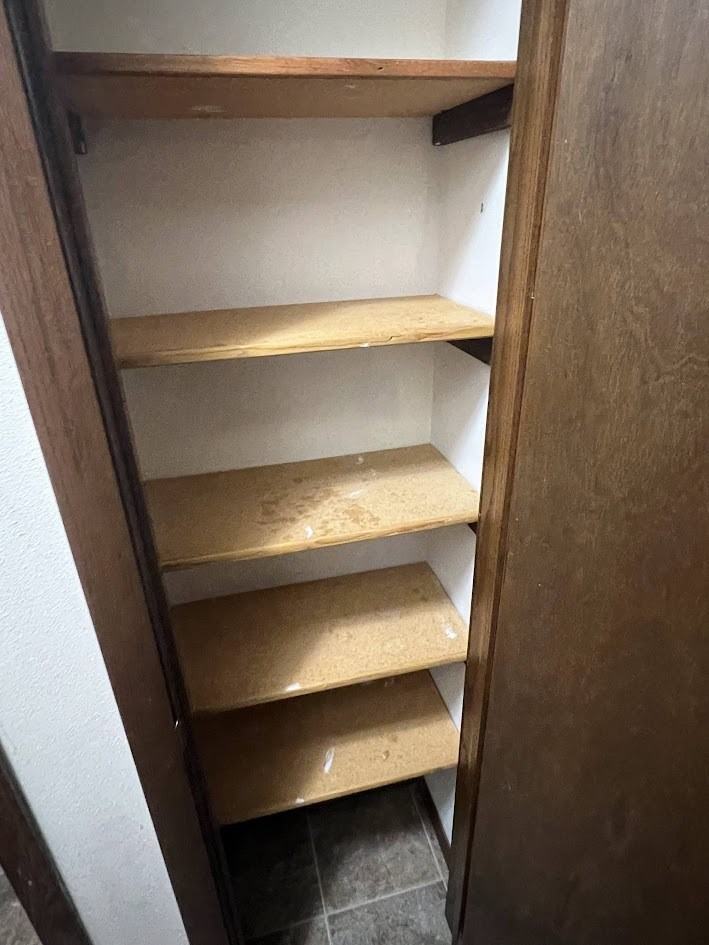 313 Higgins Drive - Photo 4 of 23