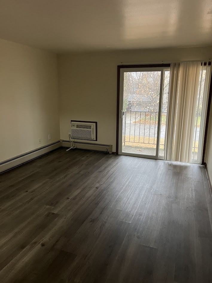 313 Higgins Drive - Photo 6 of 23