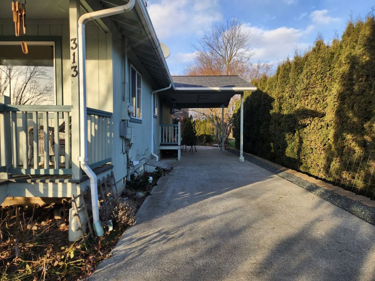 313 East Main Street - Photo 2 of 12