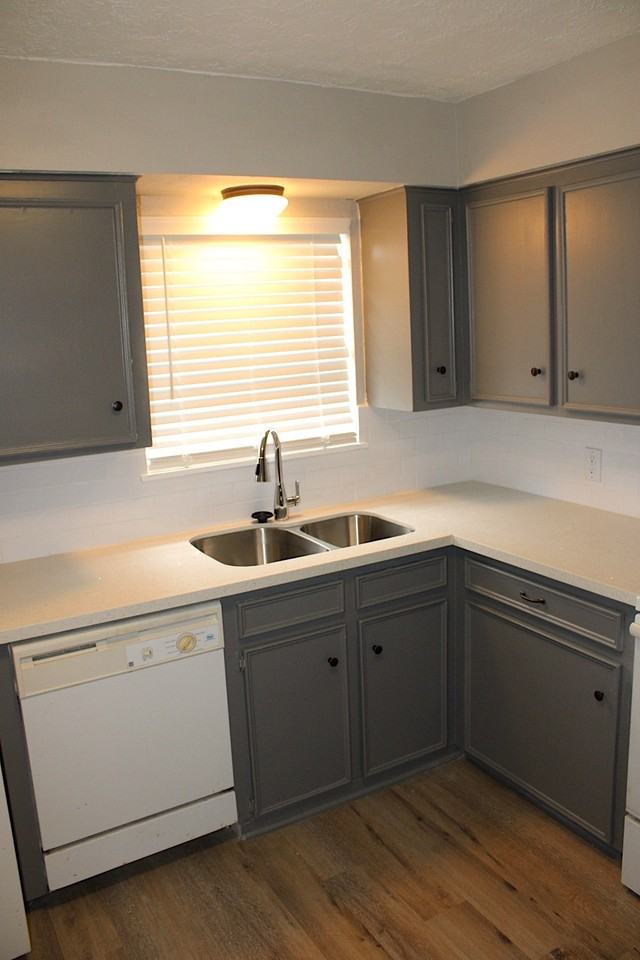 1305 Adams Street - Photo 4 of 50