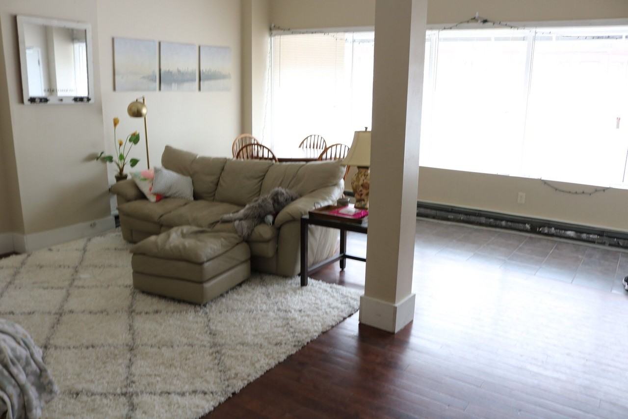 Bookend On Campus - Photo 2 of 12