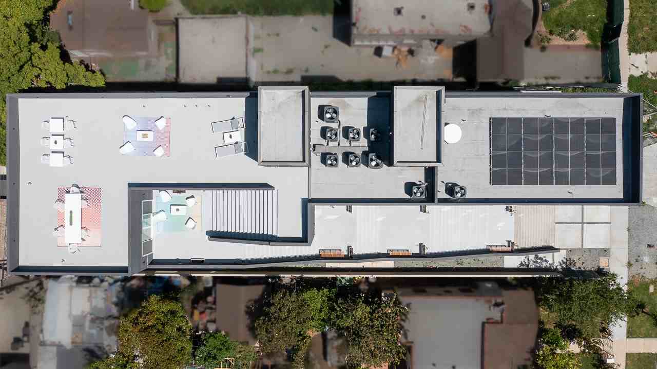 3045 West Boulevard - Photo 2 of 50