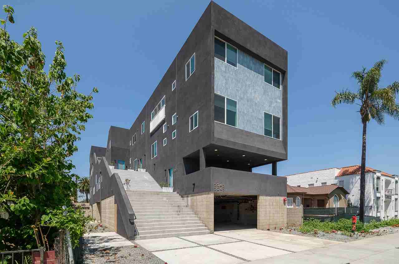 3045 West Boulevard - Photo 3 of 50