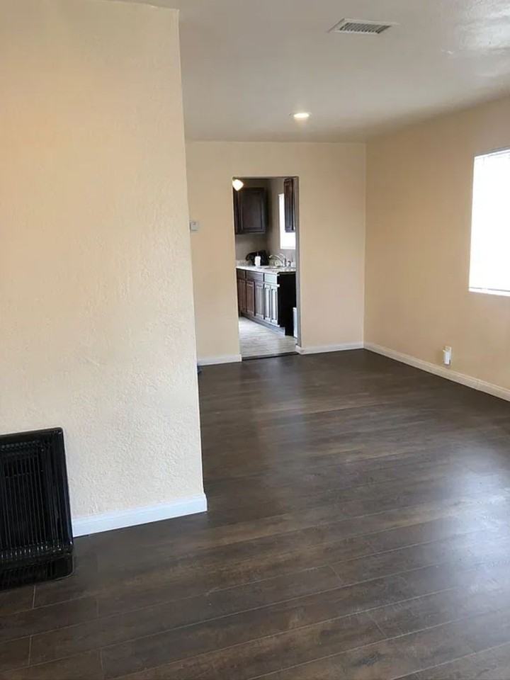 1222 Castaic Ave - Photo 3 of 8