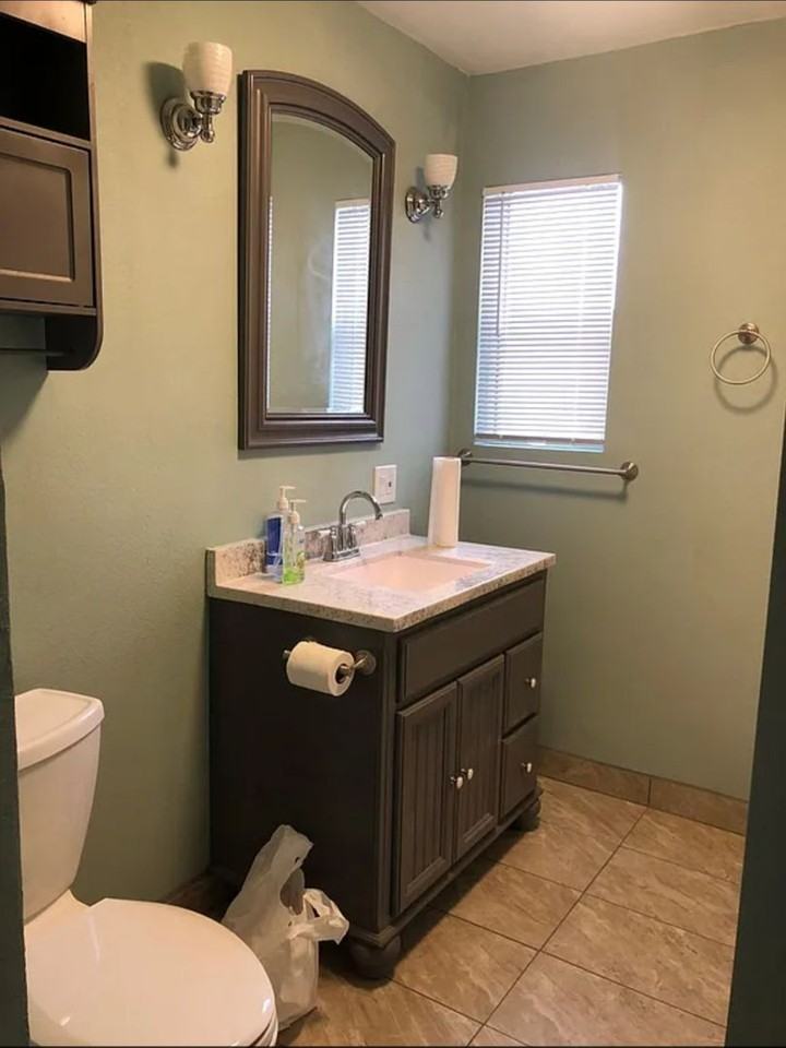 1222 Castaic Ave - Photo 7 of 8