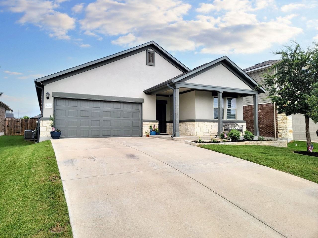 3720 Soft Shore Lane