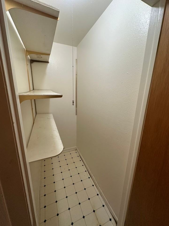 1304 29th St - Photo 7 of 20