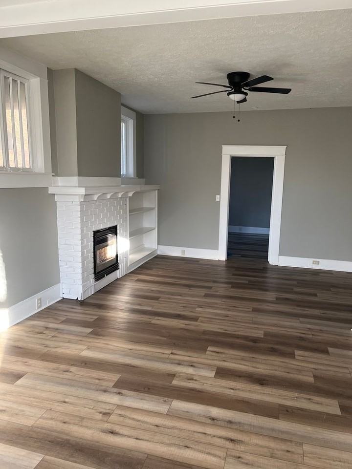 100 South Main Avenue - Photo 3 of 12