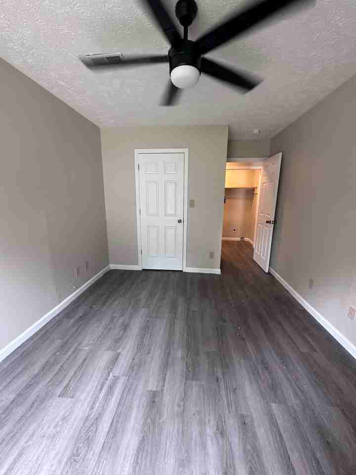 5807 Aftonshire Drive - Photo 5 of 12