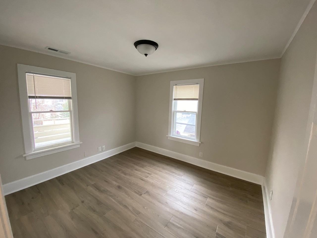 618 W. State St. - Gen - Photo 7 of 20