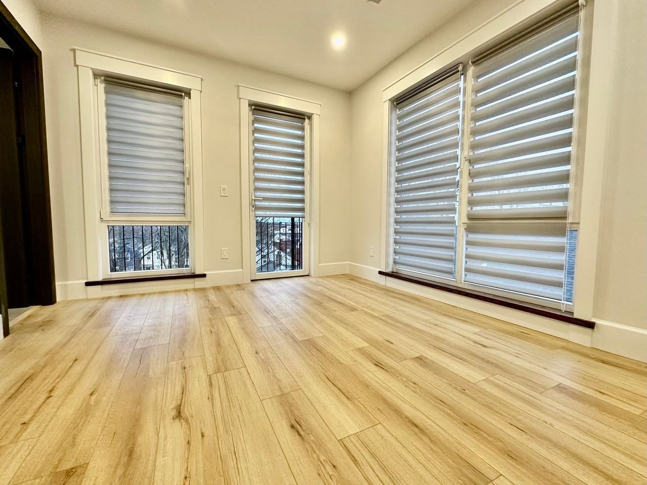 110 Mount Pleasant Ave - Photo 4 of 15