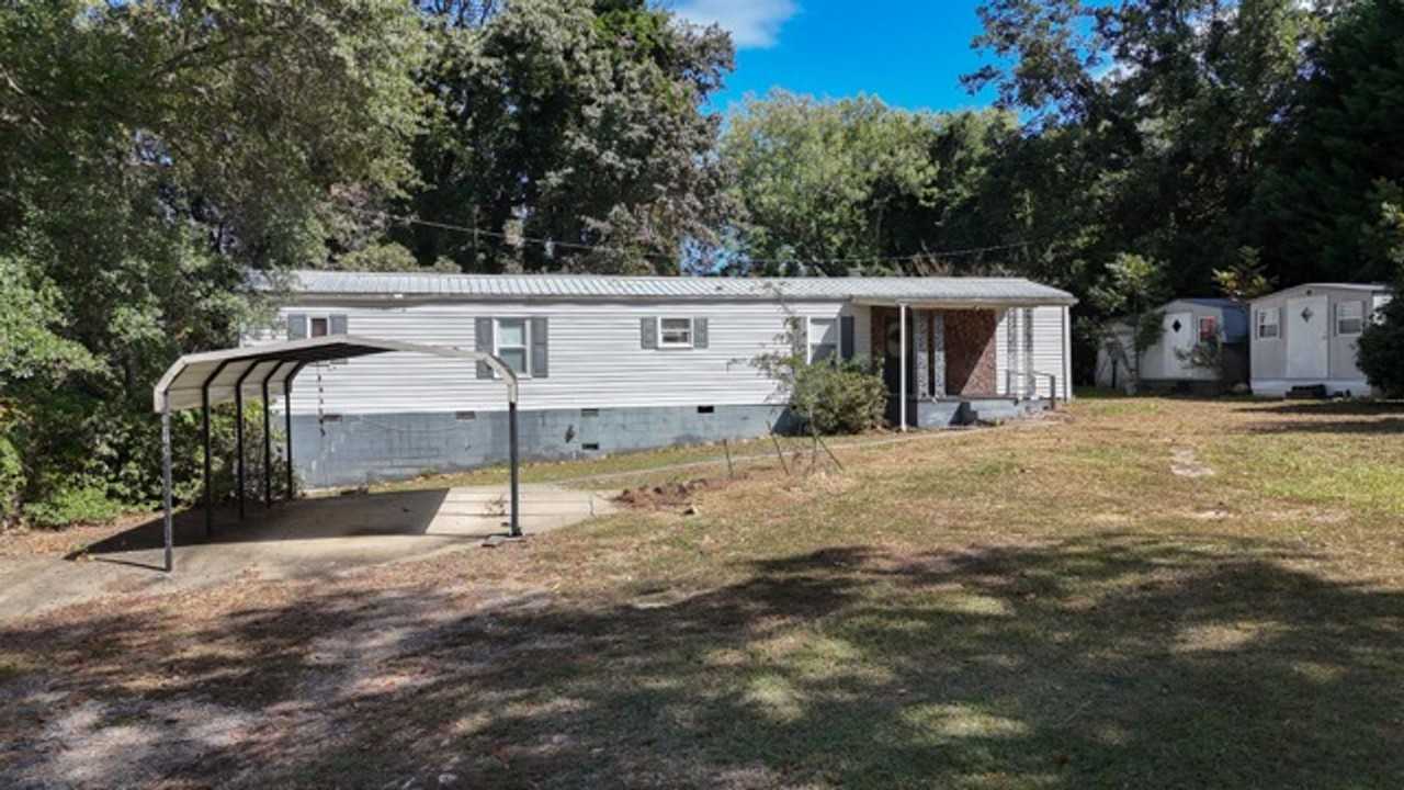 112 Fruster Street - Photo 2 of 16