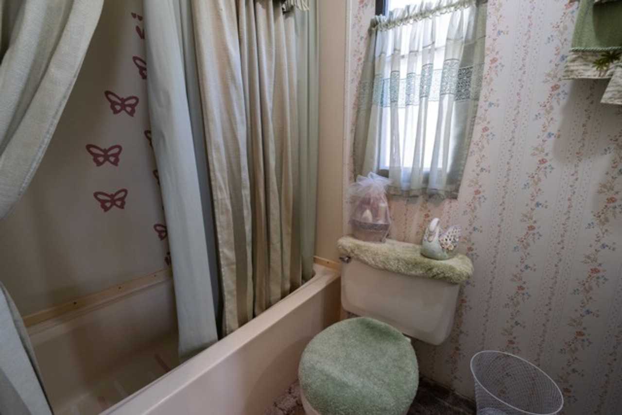 112 Fruster Street - Photo 5 of 16