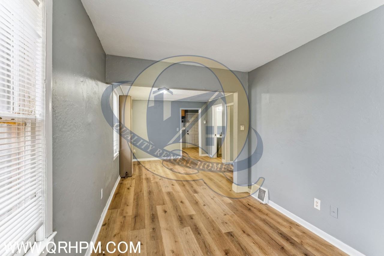 1807 Union Ave - Photo 5 of 19