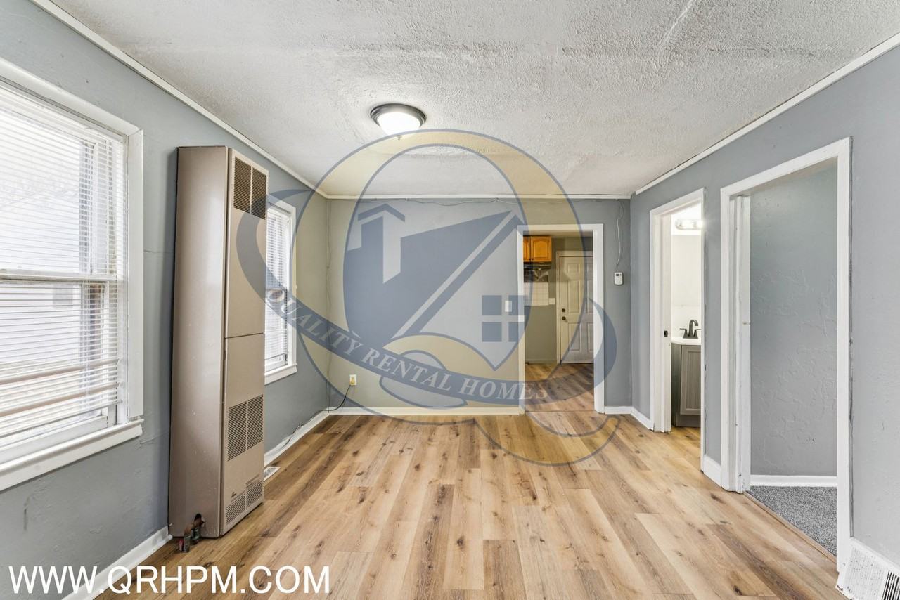 1807 Union Ave - Photo 6 of 19