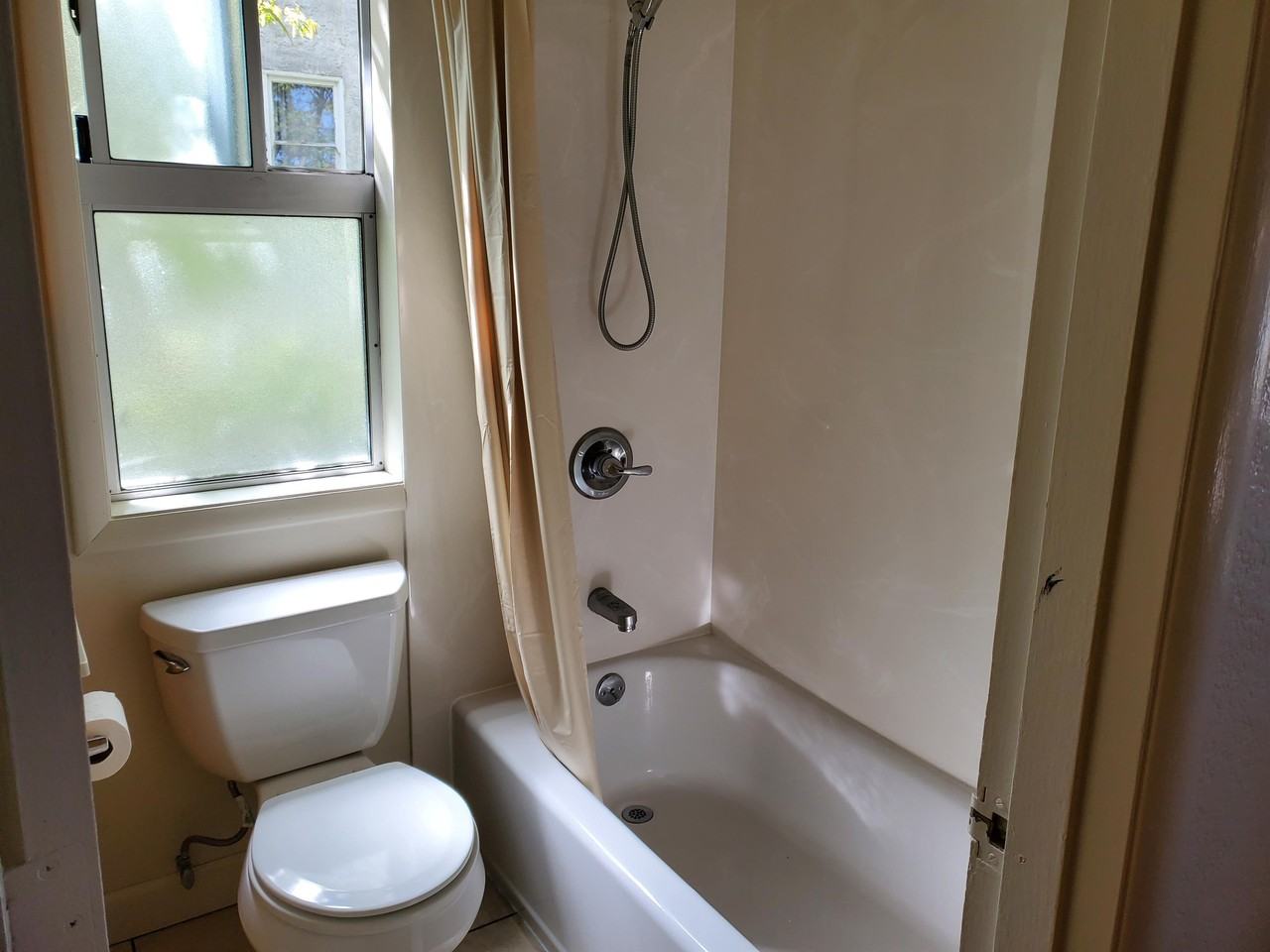 Isle of Dwight - Photo 4 of 29