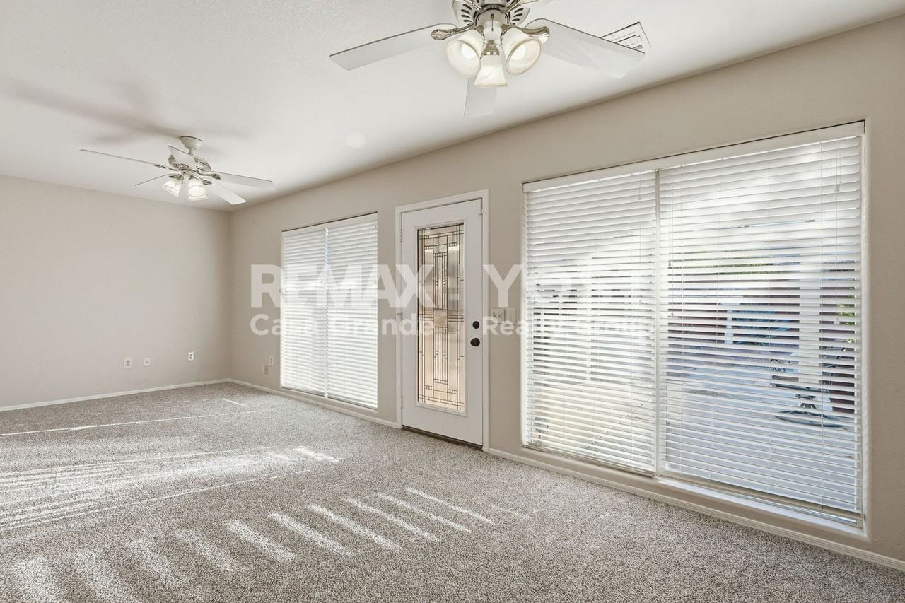 2069 N Pebble Beach Dr - Photo 6 of 28