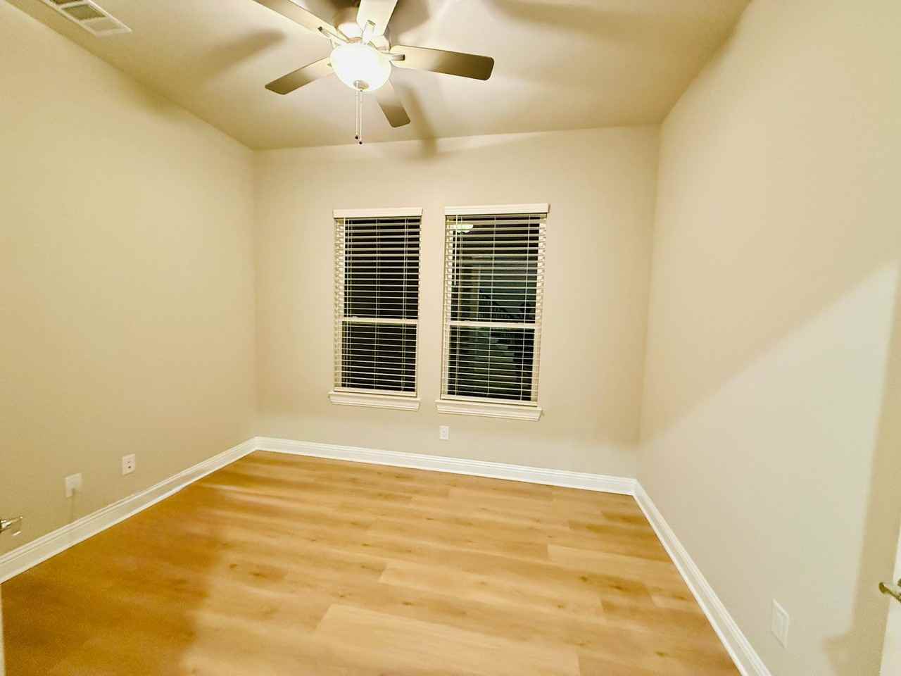 5612 Bonnie Dr - Photo 4 of 30