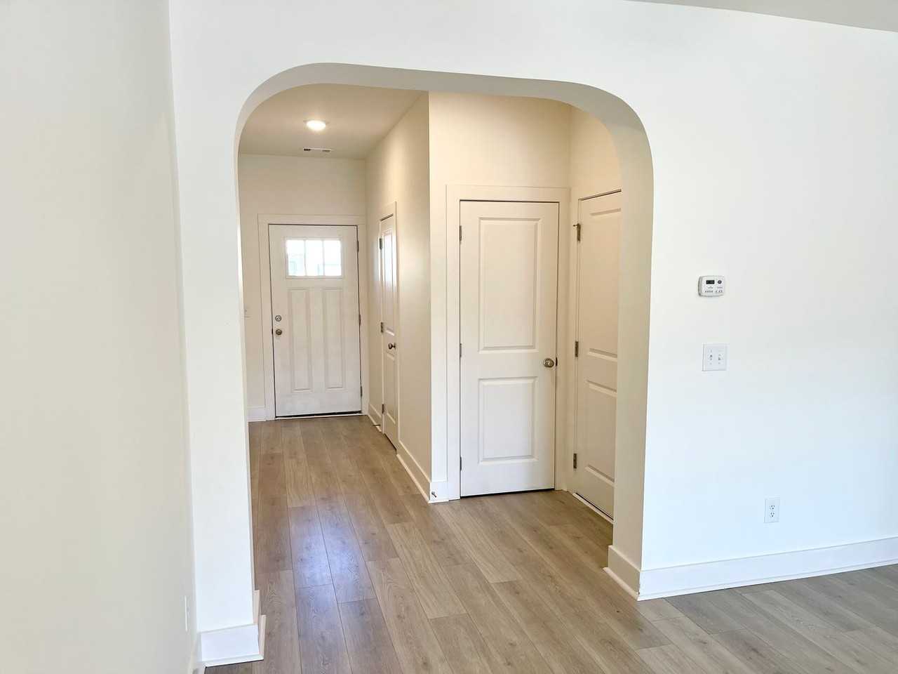 5859 Greystone Dr - Photo 3 of 27