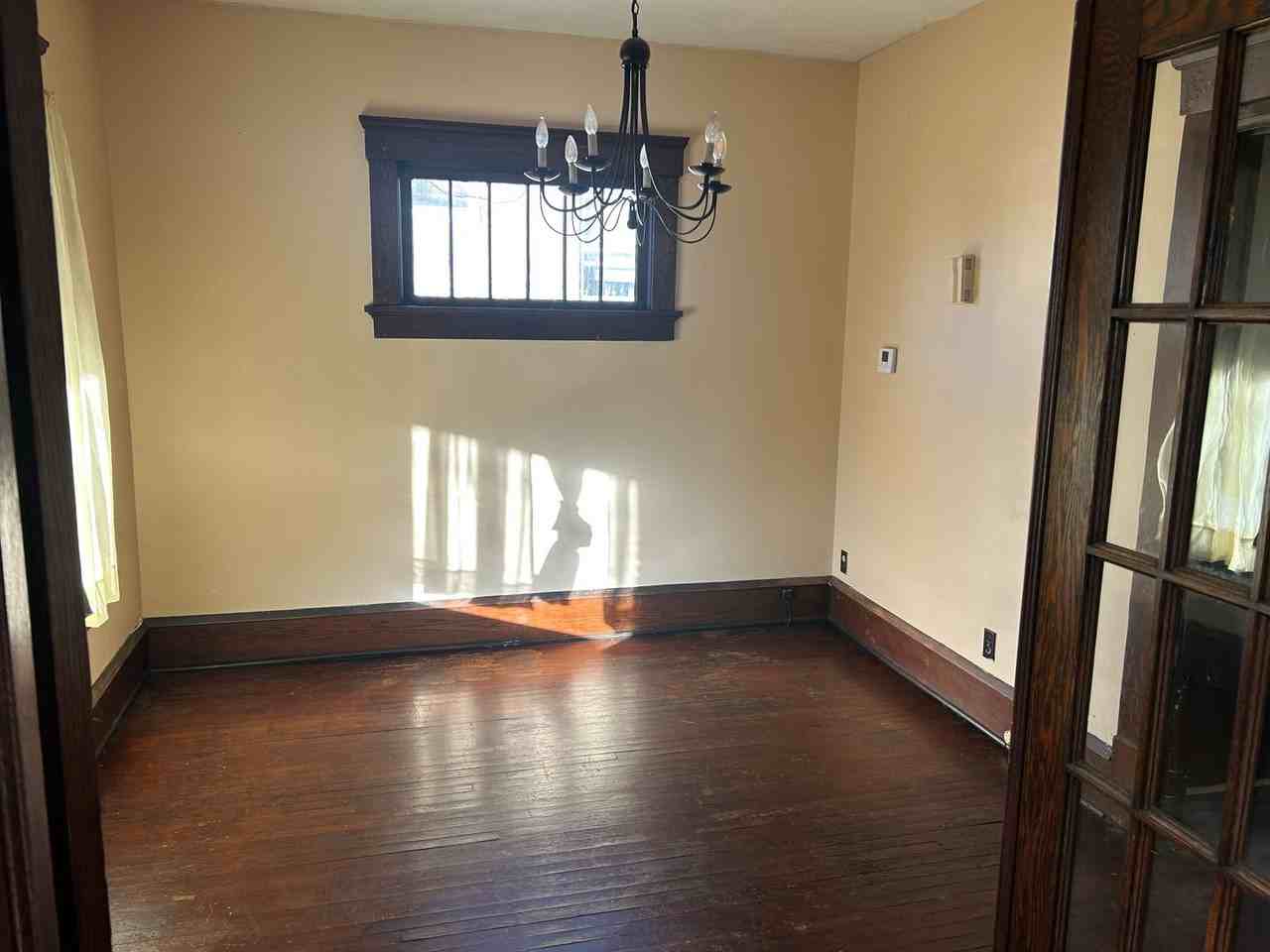 1432 Louisiana Ave Nw - Photo 4 of 10