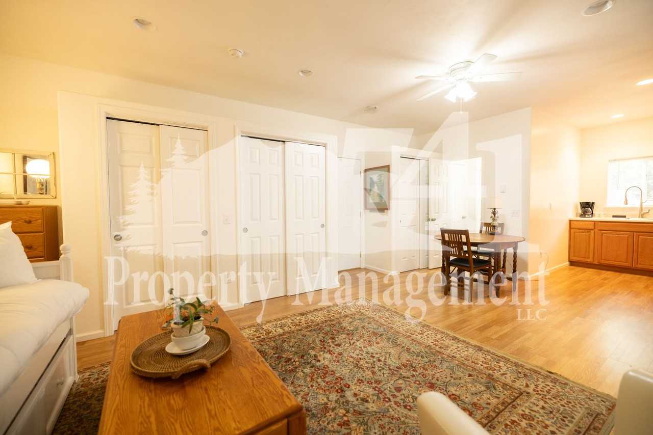 327 Dawn Allan Dr #A - Photo 4 of 11