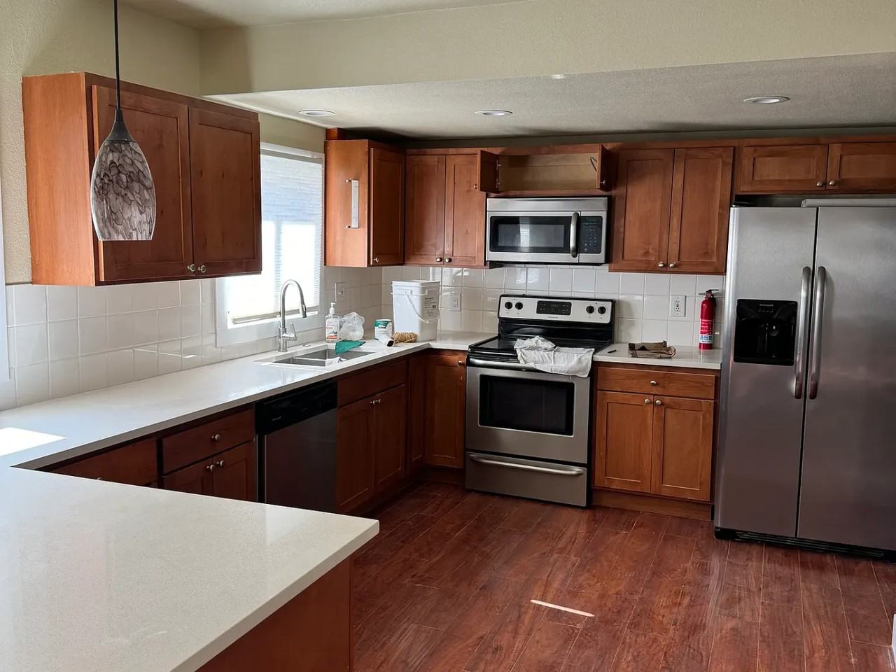 535 Ne 94th Ave - Photo 4 of 14