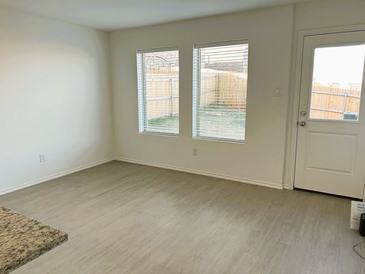 3231 NW 147th Ter - Photo 6 of 28