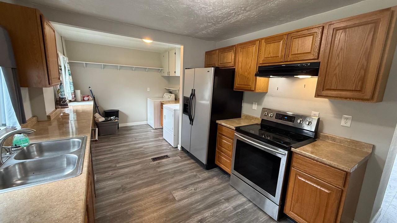 2800 Southeast 115th Avenue - Photo 6 of 24