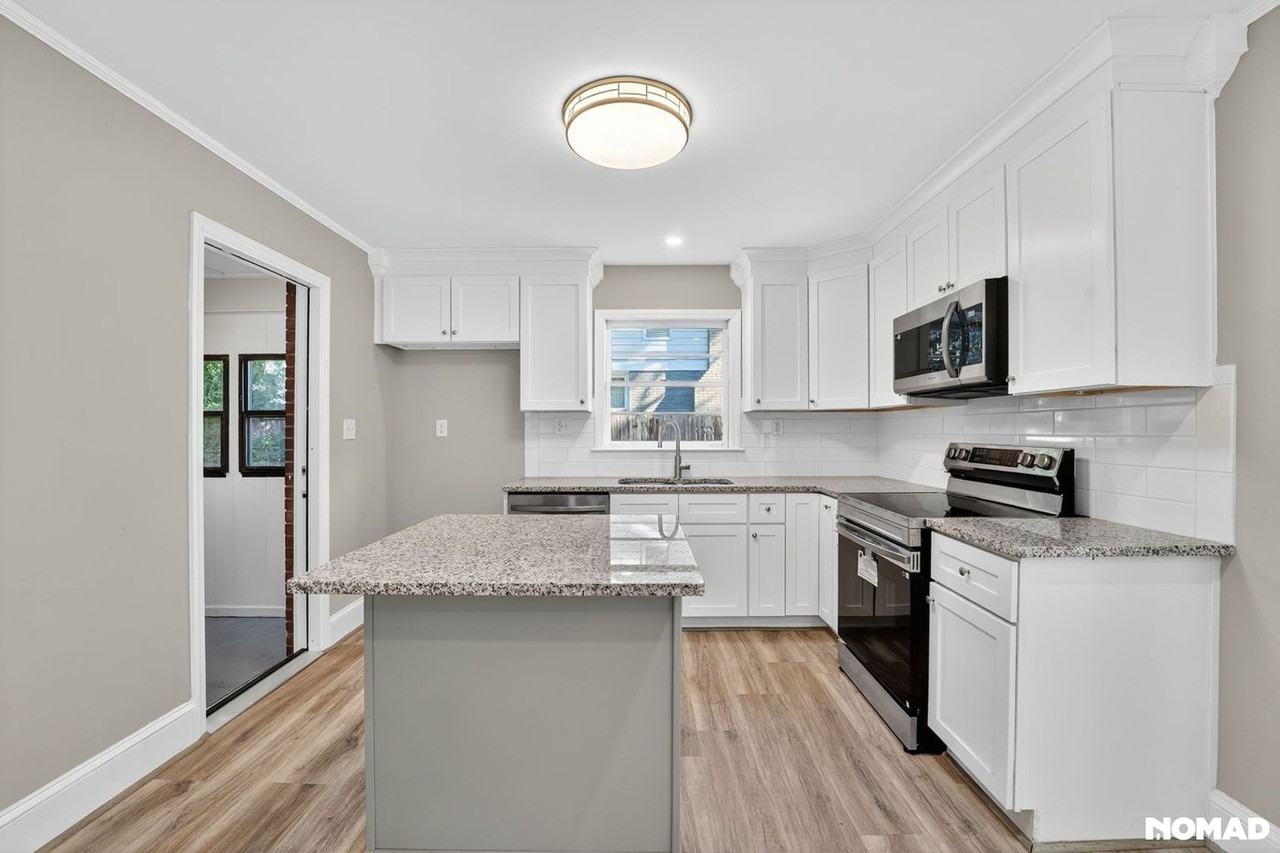 4056 Whitehall Dr - Photo 2 of 27