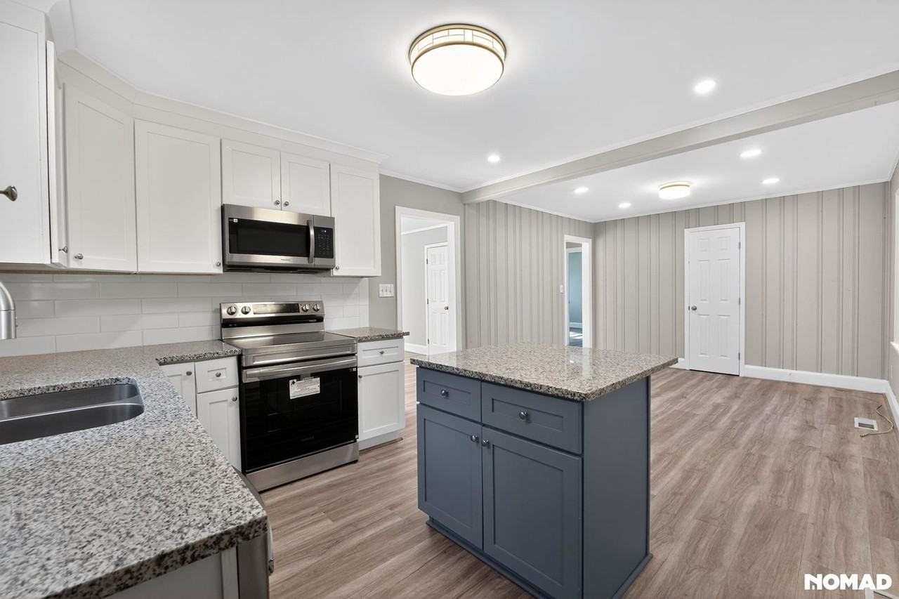 4056 Whitehall Dr - Photo 5 of 27