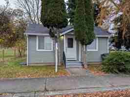 featured image of 107 East Section Street